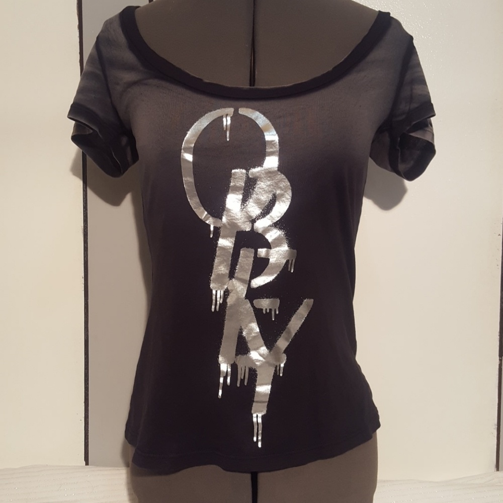 Obey spray paint silver and black tshirt